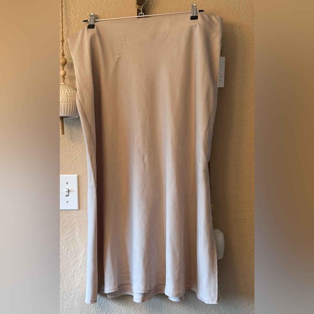 Women’s A-Line Midi Slip Skirt